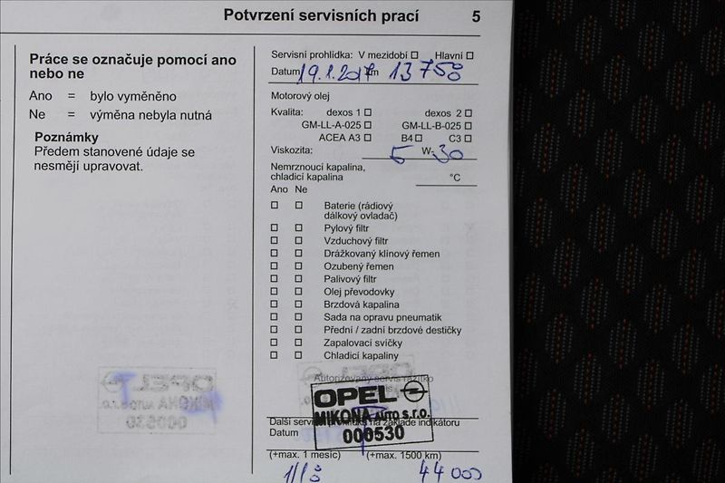 Opel Meriva 1,4 i  ČR,1.MAJITEL,COSMO - fotka 28 z 31