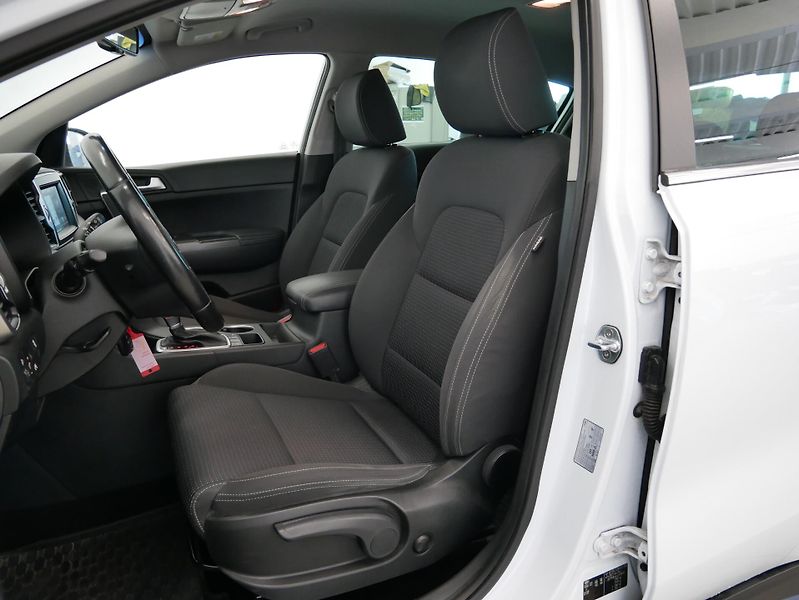 Kia Sportage - fotka 11 z 25