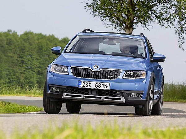 Škoda Octavia Scout.