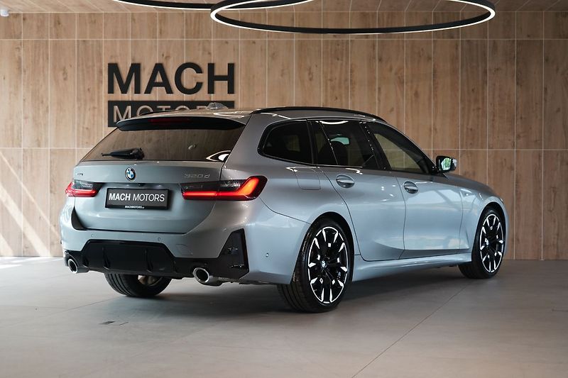 BMW Řada 3 320d xDrive Touring, HUD, ACC - fotka 9 z 43
