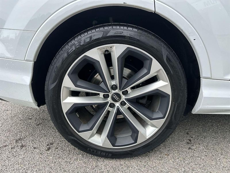 Audi Q7 (2022) 3.0 TDI Quattro S-line - fotka 33 z 37