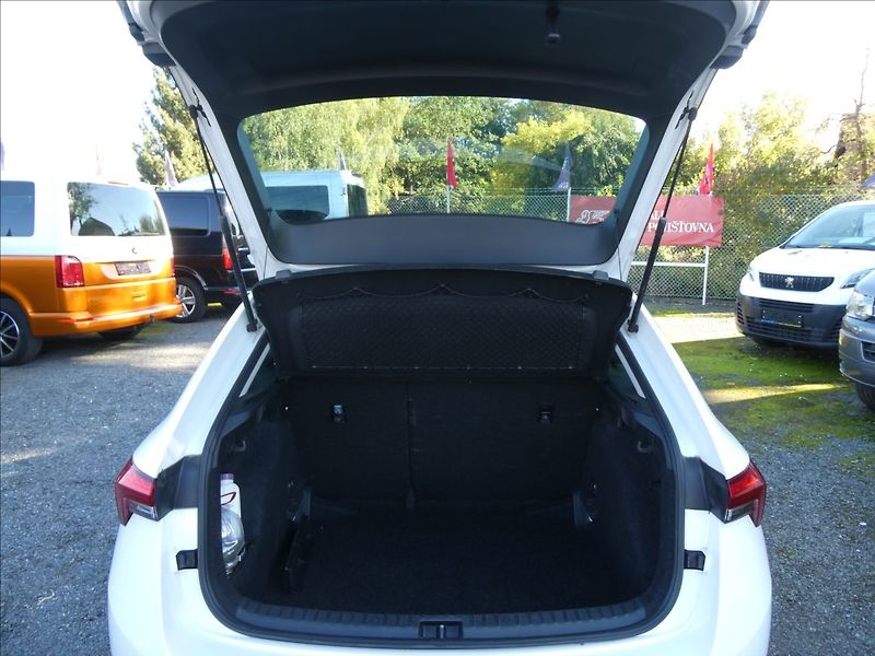 Škoda Scala 1,0 TSi 81kW Style, NAVIGACE - fotka 15 z 41