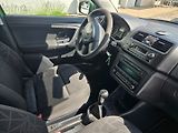 Škoda Fabia (2012) 1.2 TSI Serviska - náhled 20