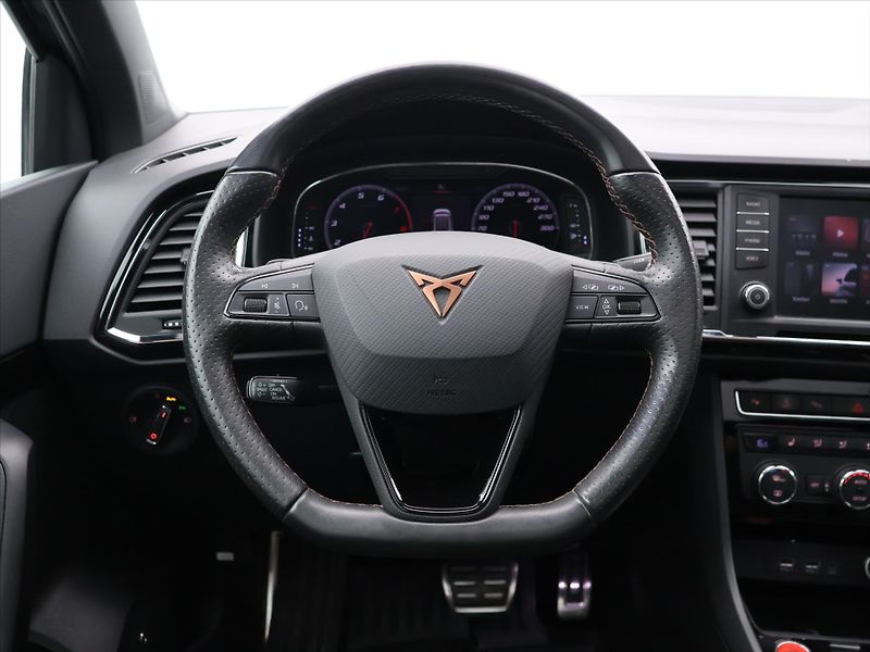 Cupra Ateca 2,0 TSI 221kW 4x4 DSG Panorama - fotka 18 z 32