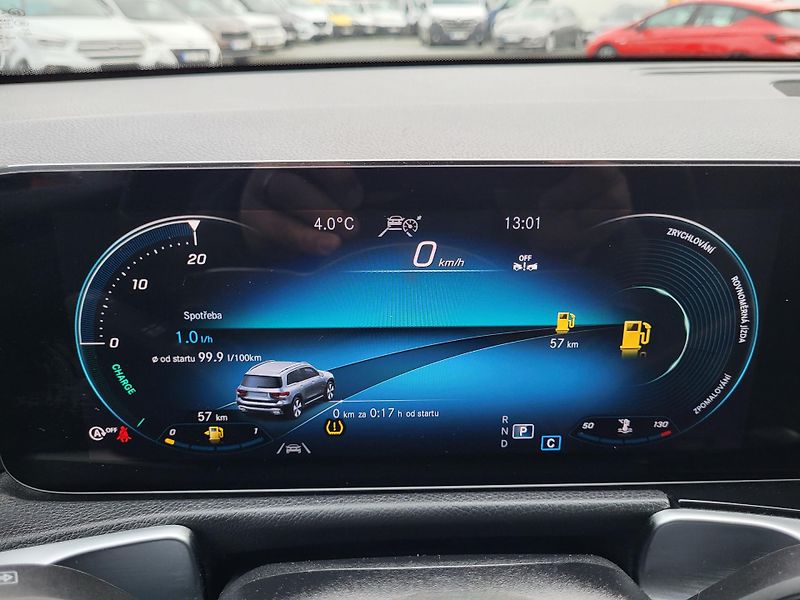 Mercedes-Benz GLB 180 100kW STYLE automat ČR - fotka 12 z 45