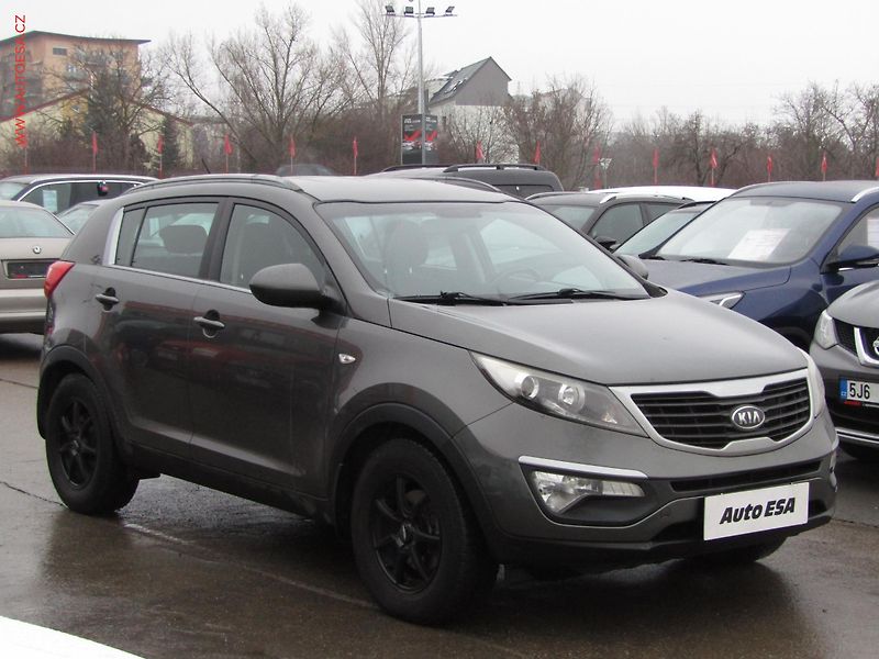 Kia Sportage (2011) 1.7CRDi, ČR, AC, park.asist - fotografie inzerátu