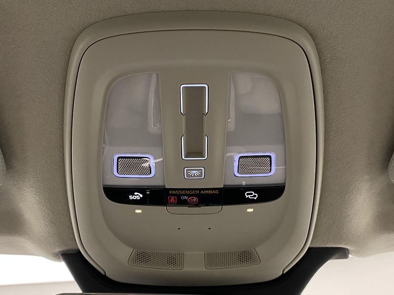 Volvo XC90 (2026) B5 AWD AUT BRIGHT ULTRA 7míst - fotka 42 z 74