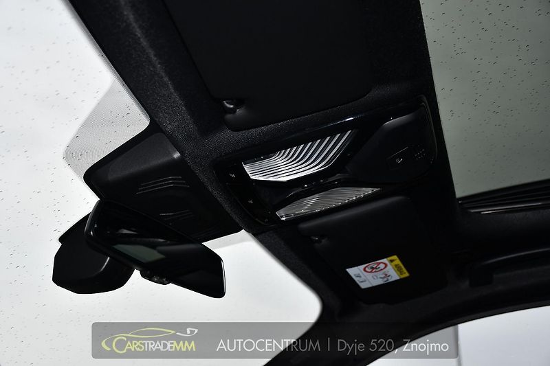 BMW Řada 3 320d xD M-SPORT PANORAMA H/K  - fotka 46 z 57