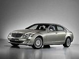 Limuzína Mercedes-Benz třídy S začala s jednoduchým systémem mild hybrid.
