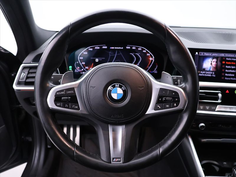BMW Řada 3 3,0 M340d 250 kW xDrive CZ DPH - fotka 21 z 44