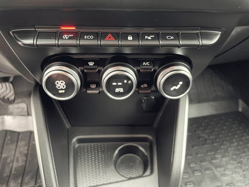 Dacia Duster (2020) 1.6 SCe,LPG,Prestige,ČR - fotka 23 z 39