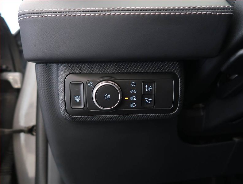 Ford Mustang Mach-E (2021) Extended Range RWD, SoH 94% - fotka 28 z 31
