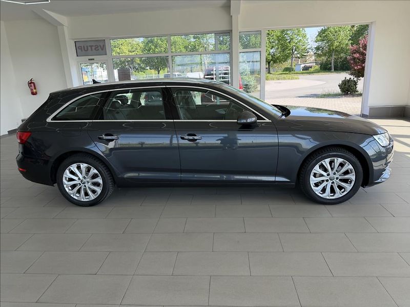 Audi A4 Avant 2,0 TDi, Quattro,TOP STA - fotka 4 z 29