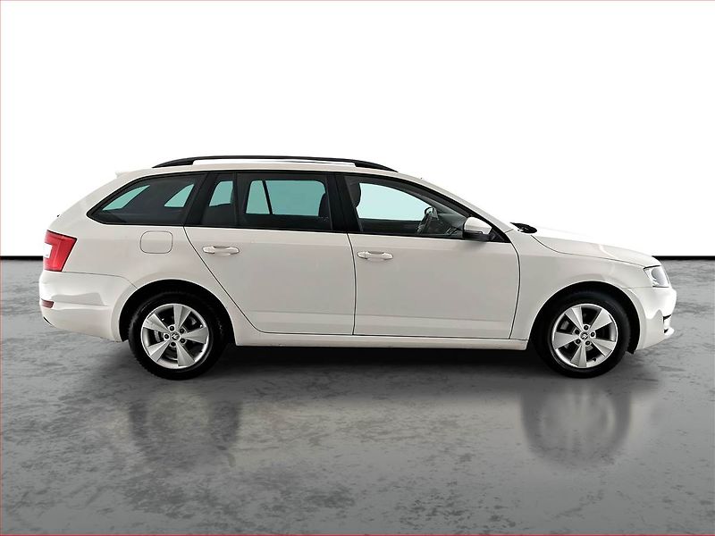 Škoda Octavia (2014) Elegance 2.0 TDI, Tempomat - fotka 6 z 15
