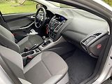 Ford Focus (2011) 1.6Tdci 85kw - náhled 19