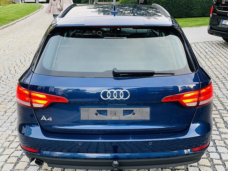 Audi A4 1.4TFSI MANUÁL TAŽNÉ SERVISKA - fotka 14 z 43