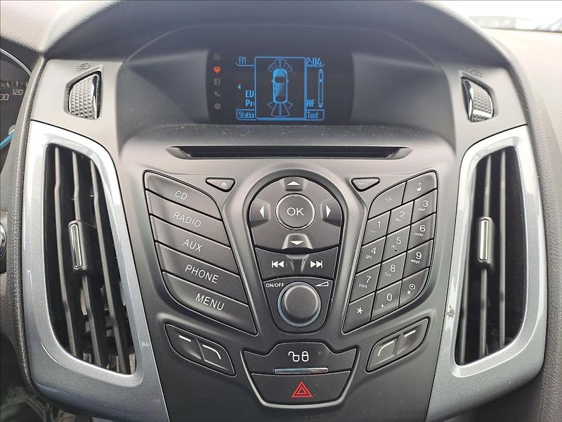 Ford Focus 1,6 ECOBOOST - fotka 13 z 16