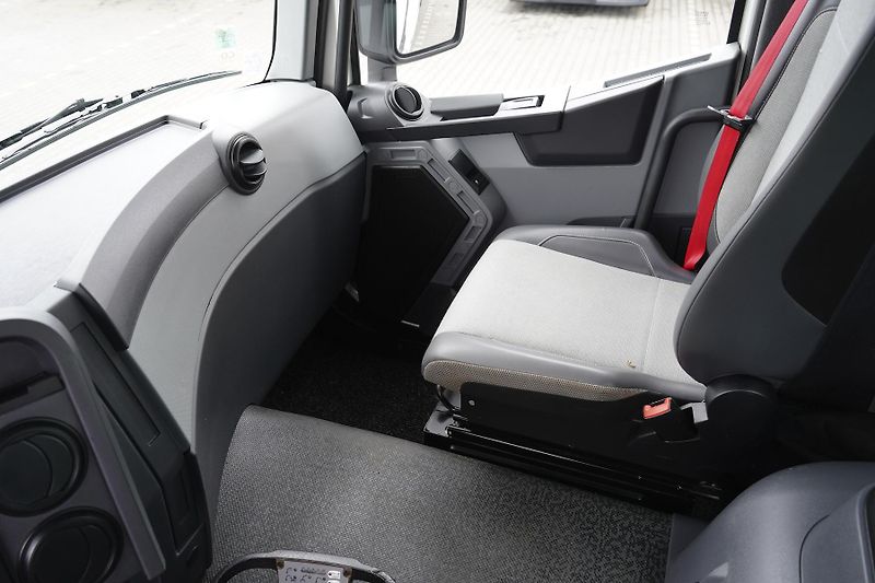 Renault Ostatní (2017) C 380 / 6 X 4 / SKRZYNIOWY + H - fotka 46 z 54