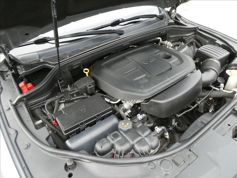 Dodge Durango 3,6 V6 GT facelift,2xpneu,216k - fotka 45 z 48