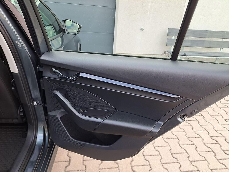 Škoda Octavia (2020) 1.0 TSI Business Ed., ZÁRUKA - fotka 31 z 36
