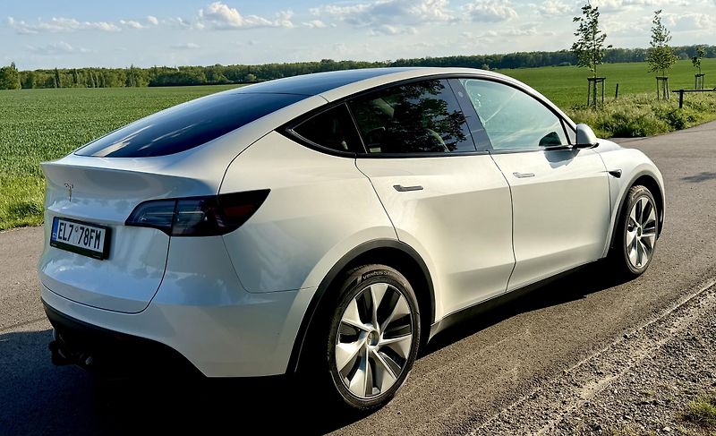 Tesla Model Y (2023) Test Baterie 92,4% - fotka 5 z 14