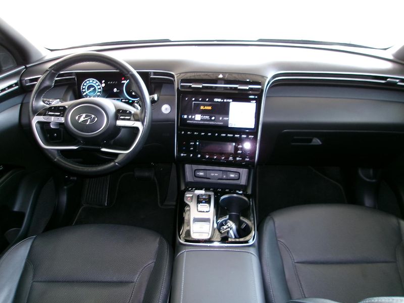 Hyundai Tucson (2022) 1.6CRDi MH 100kW AT 2WD PREMI - fotka 9 z 15