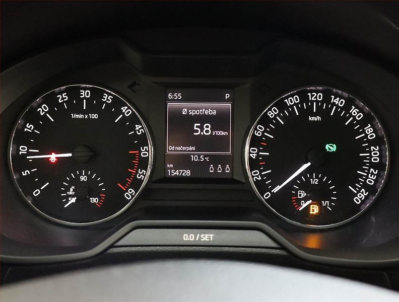 Škoda Octavia (2014) Elegance 2.0 TDI, Automat - fotka 11 z 20