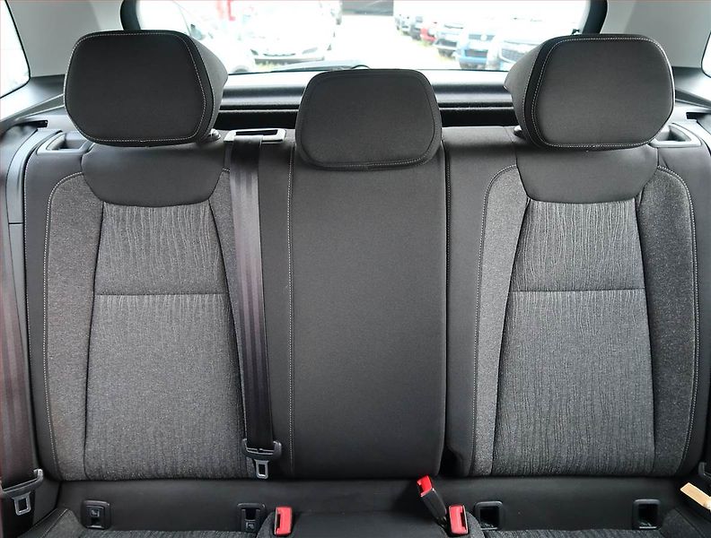 Škoda Karoq (2017) Style 1.5 TSI - fotka 10 z 24