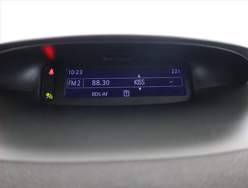 Renault Mégane (2013) 1.6 16V, Tempomat - fotka 12 z 13