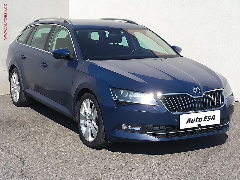 Škoda Superb (2015) 2.0 TDI 4x4, ČR, DSG, bixen - fotografie inzerátu