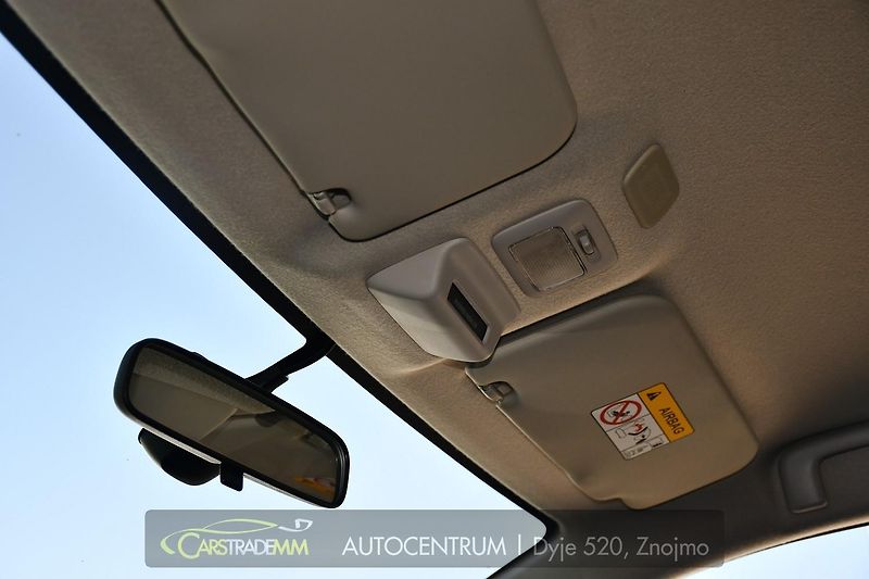 Mitsubishi Space Star 1.2i VÝHŘEV  - fotka 37 z 44