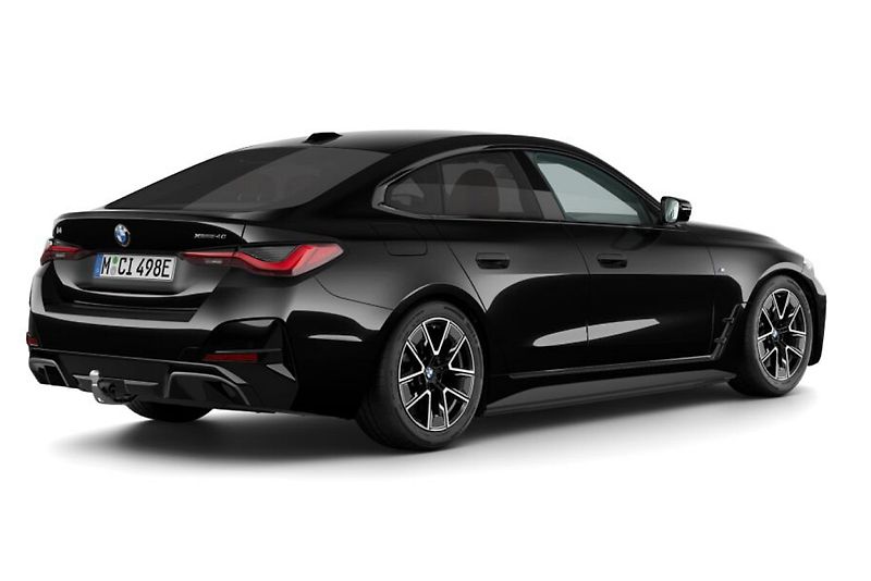 BMW i4 xDrive40 - fotka 2 z 4