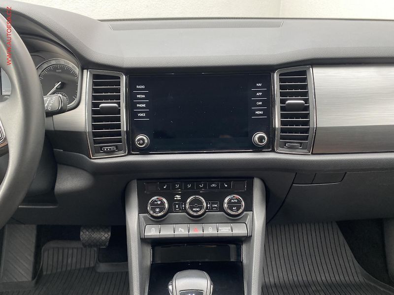 Škoda Kodiaq (2021) 1.5 TSi, ČR, Ambition, DSG - fotka 12 z 20