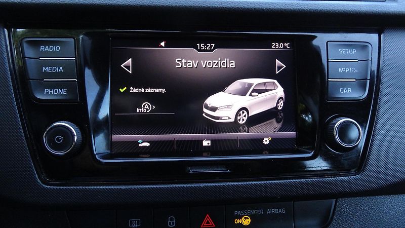 Škoda Fabia 1.0TSi Ambition + sada kol - fotka 14 z 15