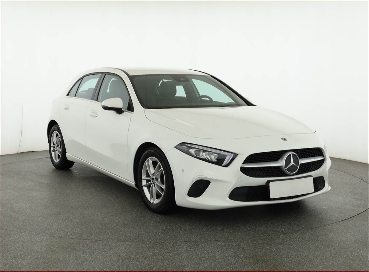 Mercedes-Benz Třídy A A 180 d, Automat, Kůže