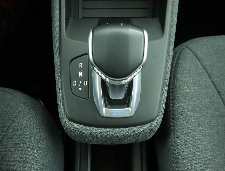 Renault ZOE (2022) ZE50 R135, SoH 95%, Automat - fotka 13 z 18