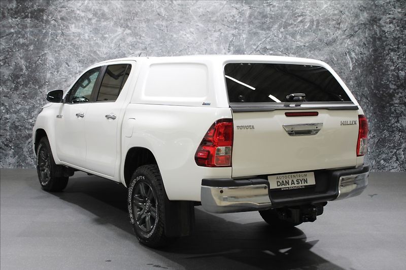 Toyota Hilux 2,4 D-4D 150 4x4 1.majitel, CZ - fotka 3 z 33