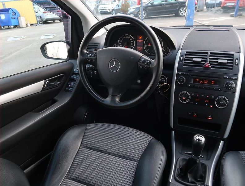 Mercedes-Benz Třídy A (2007) A 150 , po STK, dobrý stav - fotka 7 z 18
