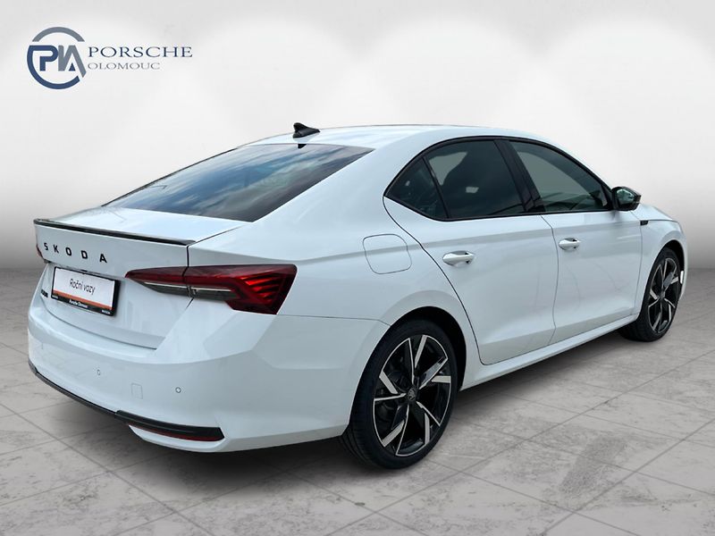Škoda Octavia 2.0 TDi 110 kW SPORTLINE DSG - fotka 2 z 30