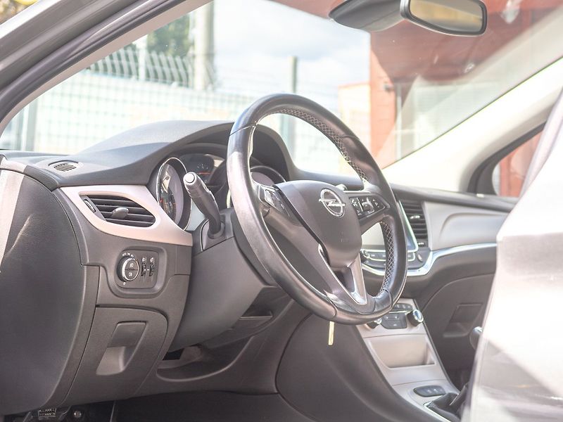Opel Astra (2016) 1.6D 100KW – 12/2016 - fotka 12 z 40