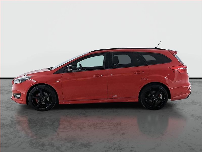 Ford Focus (2018) ST-Line 1.5 EcoBoost, ČR,1.maj - fotka 3 z 20
