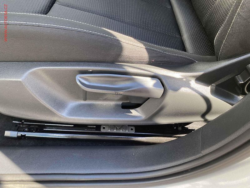 Škoda Kamiq (2023) 1.0 TSi, TOUR, LED, kamera, - fotka 14 z 20