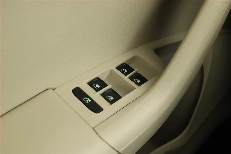 Škoda Octavia (2016) 2.0 TDI, 4X4, Automat - fotka 18 z 18