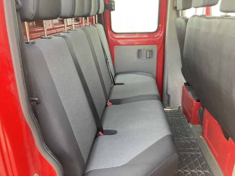 Volkswagen Crafter (2015) 2.0TDI 7MÍST SKLOPKA 1MAJ ČR ! - fotka 15 z 23