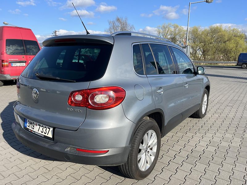Volkswagen Tiguan (2009) Sport 2.0 TDi 4x4 - fotka 7 z 10