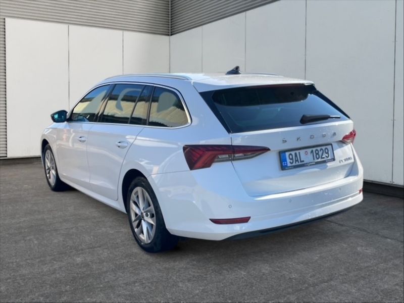 Škoda Octavia 2,0 TDI 85 Ambition - fotka 4 z 11