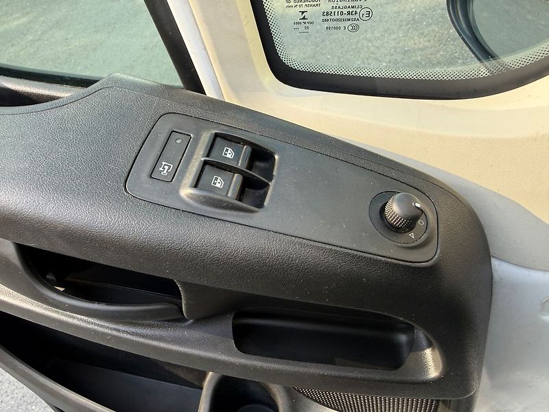Fiat Ducato 2.2 MultiJet ČR,serv.kn.,DPH - fotka 11 z 23