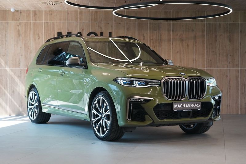 BMW X7 M50i xD, Executive Drive Pro - fotka 4 z 50