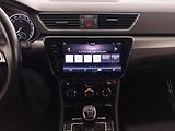Škoda Superb (2017) Ambition 1.6 TDI, Navi, Xenony - náhled 12