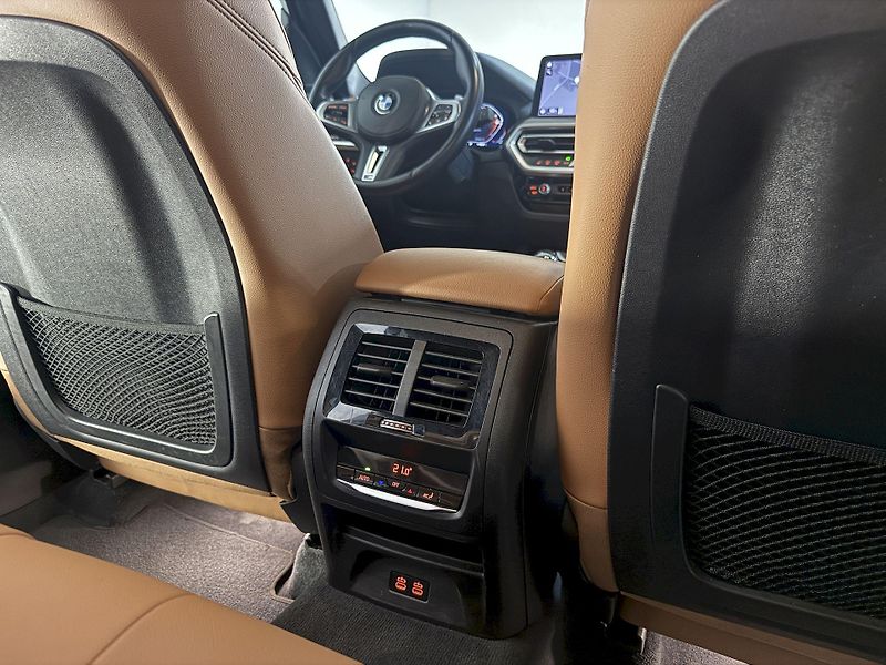 BMW X3 M40d xDrive Laser HUD tažné - fotka 20 z 43